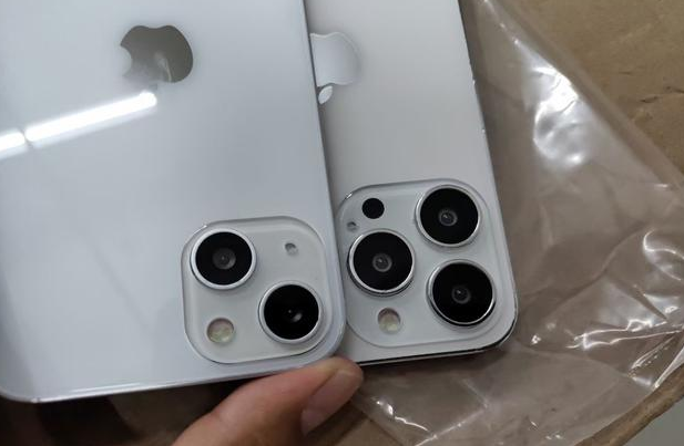 屯昌苹果手机维修分享iPhone 13‌机模长什么样 